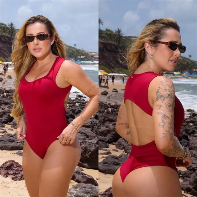 Body Larissa Cherry