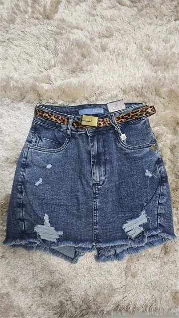 Short Saia com Cinto