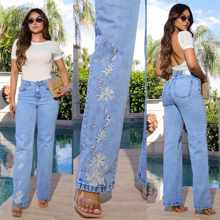 Wide Leg com Bordado
