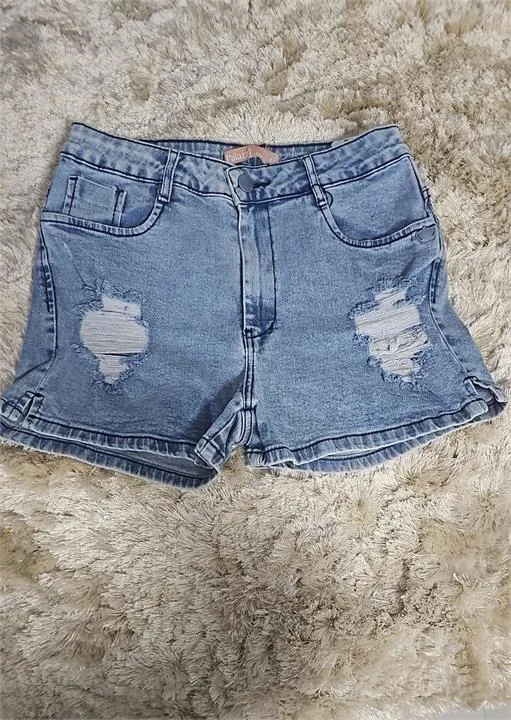 Short Basico