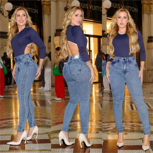 Calça Skinny com Recorte